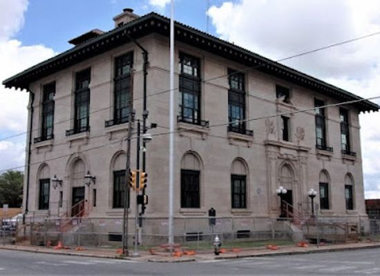 texas/east-texas/landmark/federal-building-united-states-courthouse-texas-state-historical-marker
