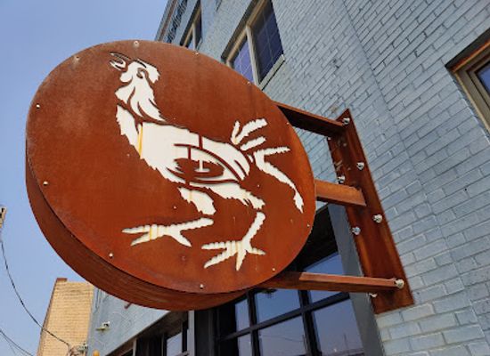 north-dakota/minot/landmark/the-starving-rooster