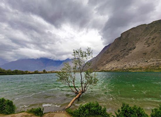 pakistan/skardu/landmark/blind-lake-shigar