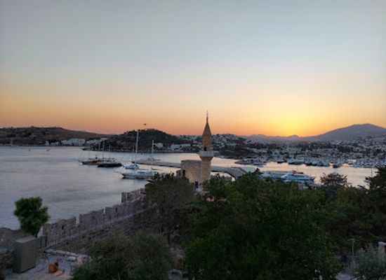 turkiye/bodrum/landmark/bodrum-kale-iskelesi