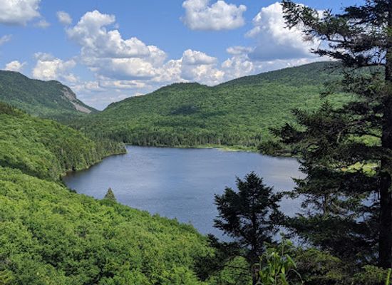 canada/eastern-townships/landmark/mont-belanger