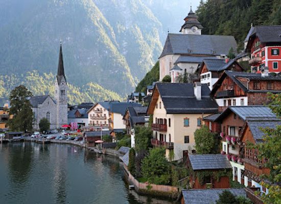 austria/hallstatt/landmark/tourism-office-hallstatt-dachstein-salzkammergut