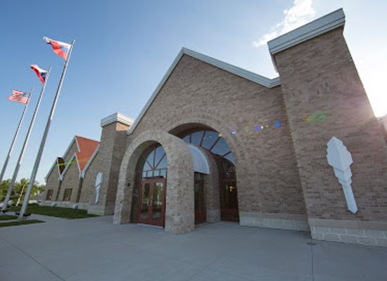 iowa/southeast-iowa/landmark/national-czech-slovak-museum-library