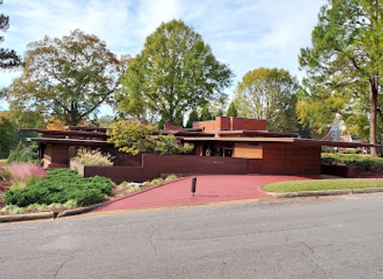 alabama/shoals/landmark/frank-lloyd-wright-rosenbaum-house-museum
