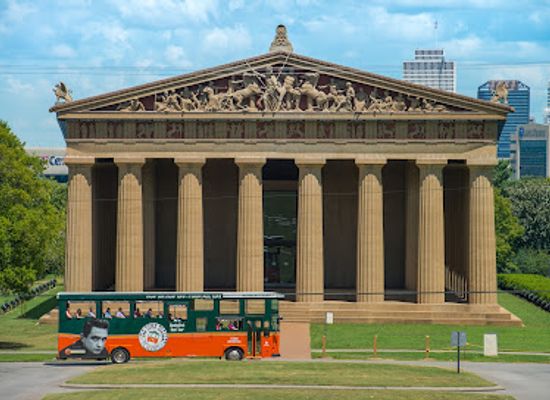 tennessee/nashville-basin/landmark/old-town-trolley-tours-nashville