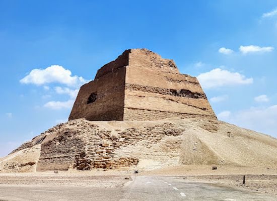egypt/beni-suef/landmark/meidum-pyramid