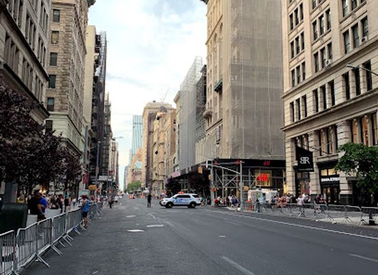 new-york/new-york-city/landmark/stonewall-national-monument