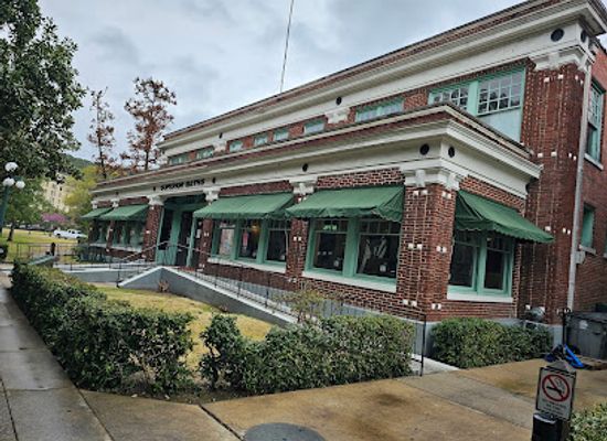 arkansas/hot-springs/landmark/superior-bathhouse-brewery