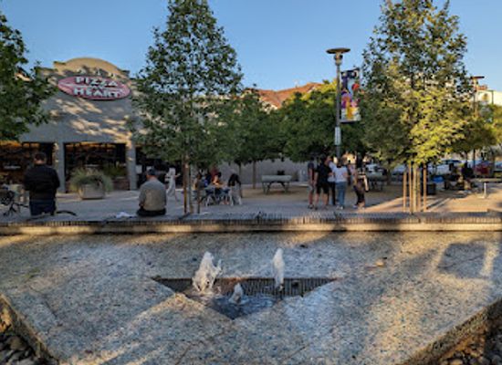 california/palo-alto/landmark/lytton-plaza