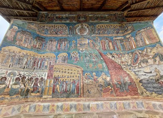 romania/crisana/landmark/voronet-monastery