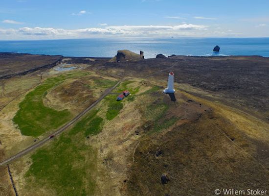 iceland/grindavik/landmark/reykjanes-lighthouse