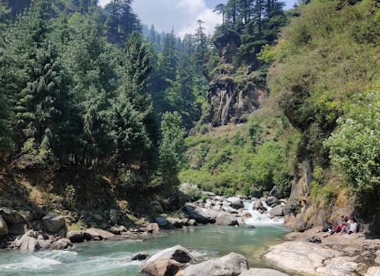 india/manali/old-manali/landmark/kharma-waterfall-and-natural-pool