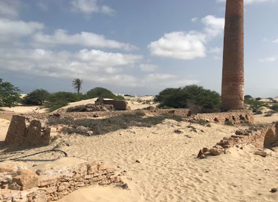 cabo-verde/boa-vista/landmark/chamine-de-chaves