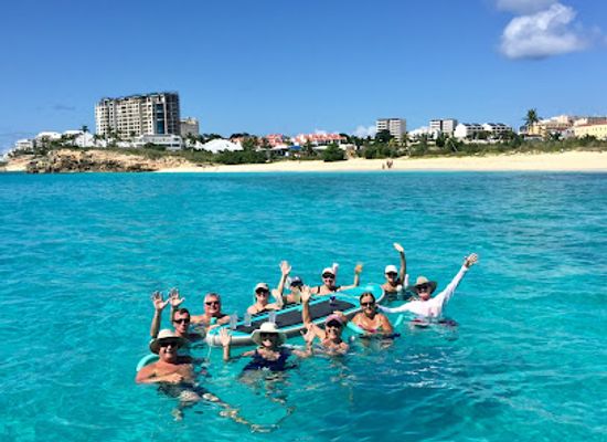 sint-maarten/philipsburg/landmark/random-wind-charters-nv