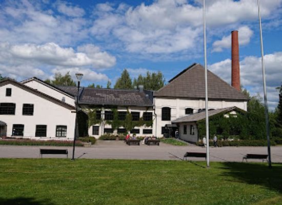 finland/kanta-hame/landmark/the-finnish-glass-museum
