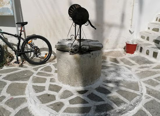 greece/paros/landmark/puit-de-paros