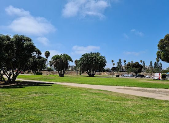 california/san-diego/pacific-beach/landmark/crown-point-park