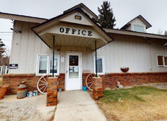 montana/lewistown/landmark/trails-end-motel-lewistown-mt