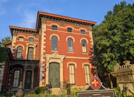 kentucky/louisville/downtown/landmark/vital-sites-at-the-brennan-house