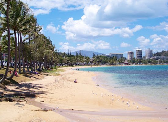new-caledonia/noumea/anse-vata/landmark/plage-de-l-anse-vata