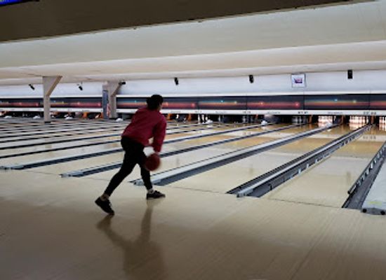 west-virginia/bluefield/landmark/mountaineer-bowling-lanes