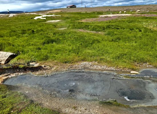 iceland/northwestern-region/landmark/hveravellir-blue-geothermal-pool