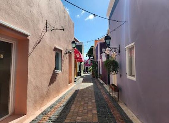 curacao/julianadorp/landmark/kura-hulanda-village