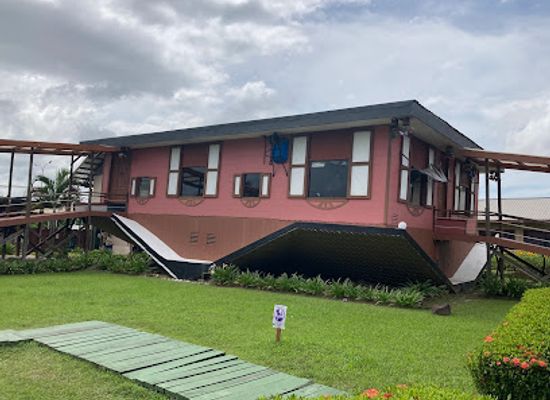 malaysia/east-malaysia/landmark/rumah-terbalik