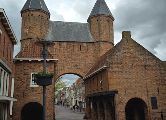 netherlands/amersfoort/landmark/kamperbinnenpoort-gate