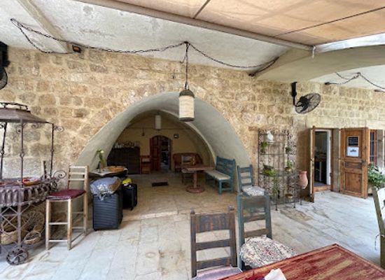 lebanon/byblos/landmark/beit-faris-wa-lucia