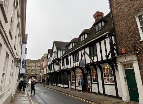 united-kingdom/york/shop/york-gifts-and-souvenirs