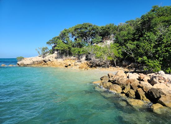 haiti/centre/landmark/adrenaline-beach