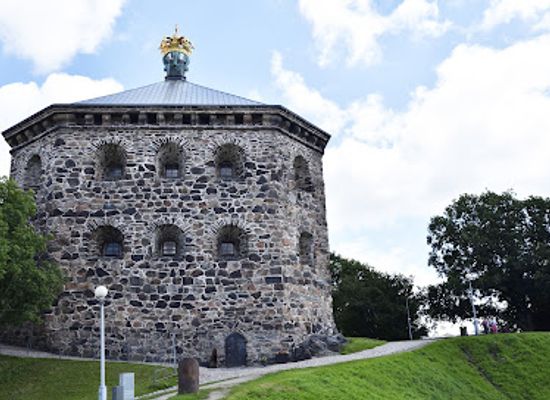 sweden/vastergotland/landmark/skansen-kronan