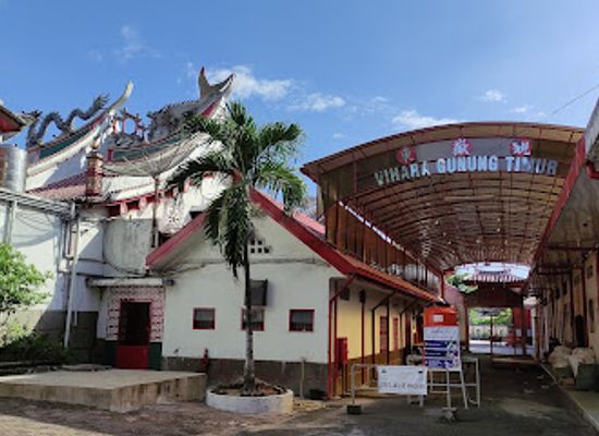 indonesia/medan/medan-baru/landmark/vihara-gunung-timur