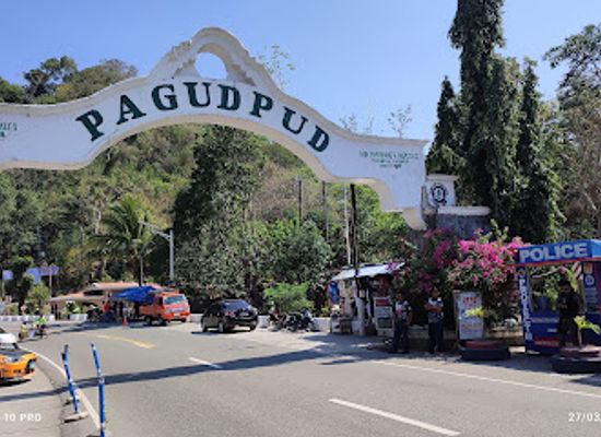 philippines/ilocos-norte/landmark/bangui-welcome-sign