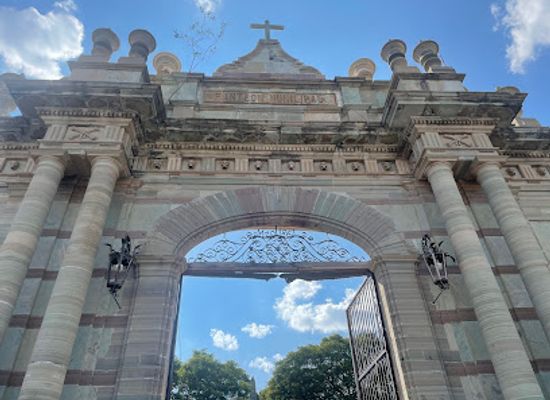 mexico/bajio/landmark/saint-paula-pantheon