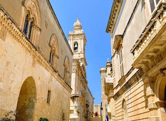 malta/grand-harbour/landmark/palazzo-santa-sofia