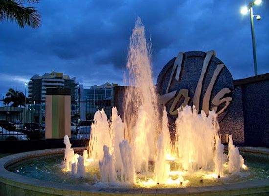 trinidad-and-tobago/st-george-west/landmark/the-falls-at-westmall