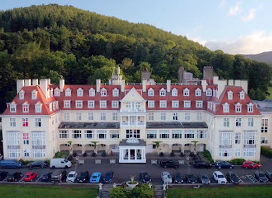 united-kingdom/peeblesshire/landmark/peebles-hydro-hotel