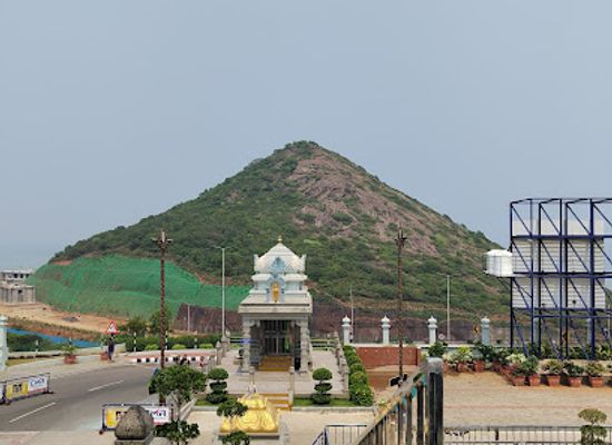 india/visakhapatnam/ramakrishna-beach/landmark/mermaid-statue