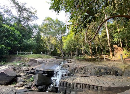 cambodia/kampong-speu/landmark/kbal-spean