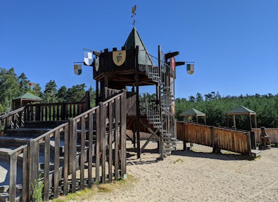 czechia/hradec-kralove/landmark/rytirske-hradiste