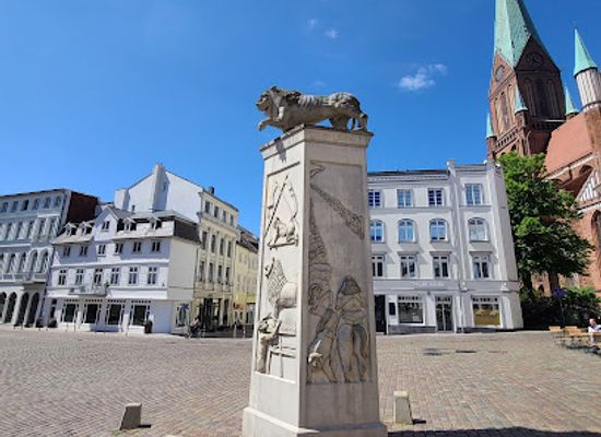 germany/mecklenburg/landmark/ochsenbrunen