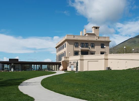 oregon/jefferson-county/landmark/maryhill-museum-of-art