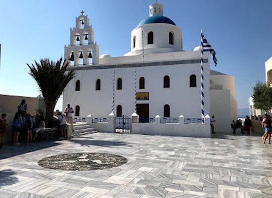 greece/santorini/perissa/landmark/paralia-perissa