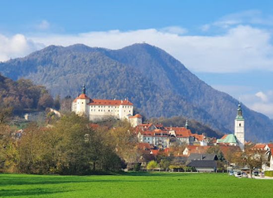 slovenia/skofja-loka/landmark/turisticno-informacijski-center-skofja-loka