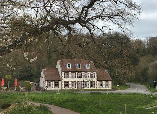 jersey/saint-peter/landmark/the-vic-in-the-valley