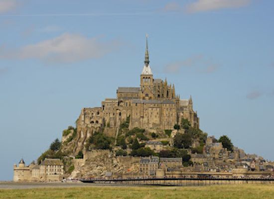 france/mont-saint-michel/landmark/the-center-for-national-monuments