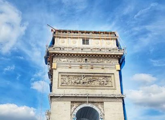 france/ile-de-france/landmark/pl-charles-de-gaulle