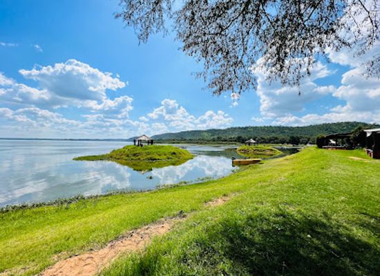 zimbabwe/harare/landmark/kuimba-shiri-bird-park